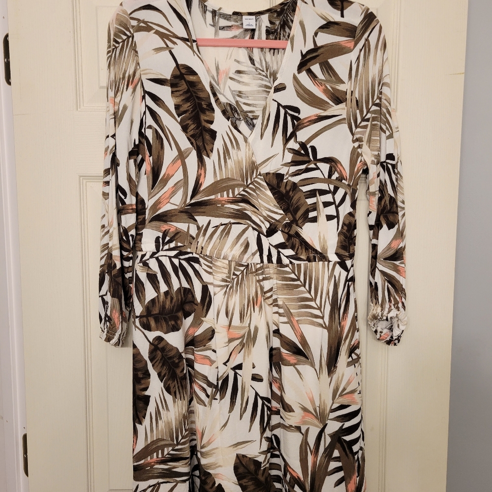 Women's Wrap-Style Dress